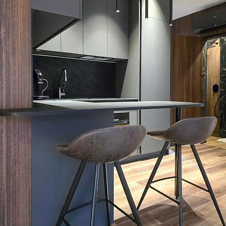 شقة Nordic Wood Luxury With Jacuzzi *