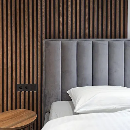 Nordic Wood Luxury With Jacuzzi