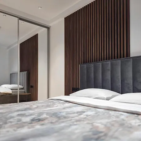 Nordic Wood Luxury With Jacuzzi *