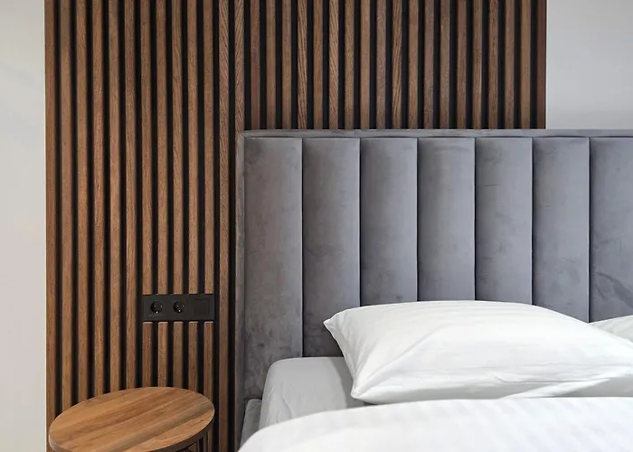 Nordic Wood Luxury With Jacuzzi